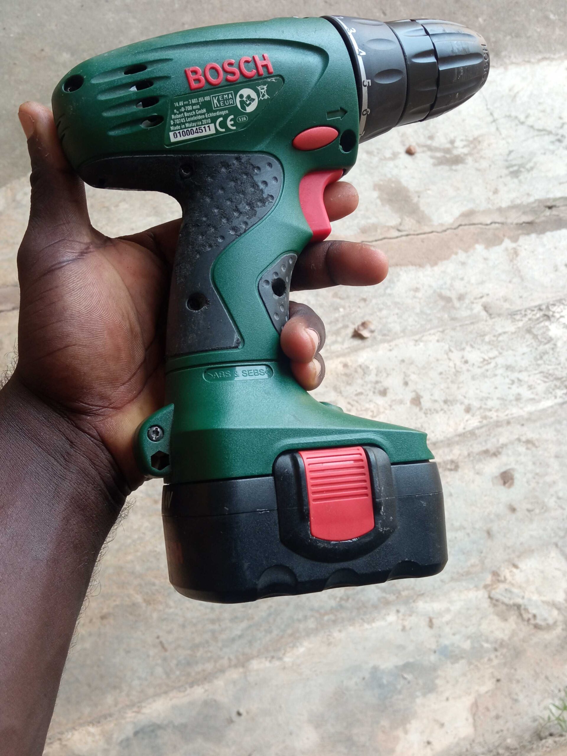 Cordless drill